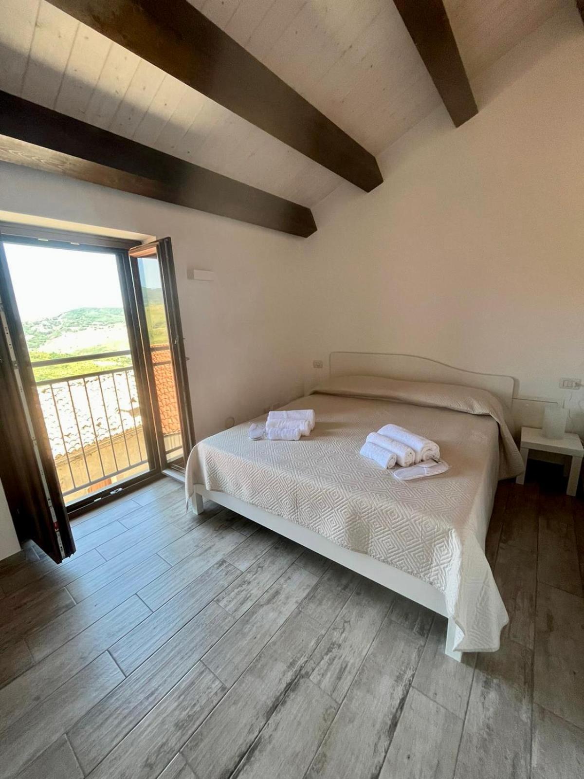 Vianova Villa Pietrapertosa Eksteriør billede